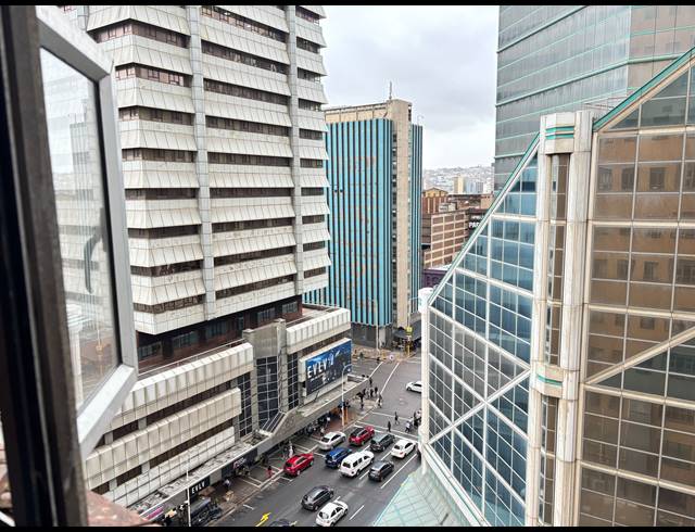 1 BEDROOM APARTMENT FOR SALE IN DURBAN CENTRAL